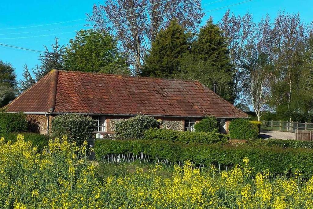 The Stables, Relax In 5 Star Style And Comfort With Lovely Walks All Around Maplestead Exterior foto
